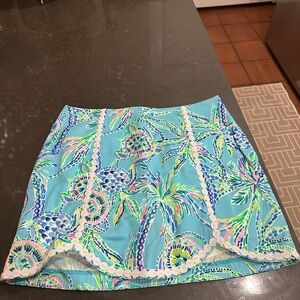 Lilly Pulitzer Skort, like new, size 2